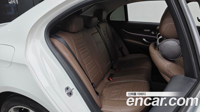 Mercedes-Benz E-Class (W213) E300 Avantgarde 2020 — фото 11