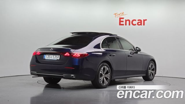Mercedes-Benz E-Class (W214) E200 Avantgarde 2024 — фото 2