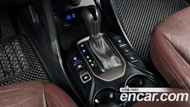 Hyundai Maxcruise Diesel 2.2 2WD Finest Edition 2016 — фото 9