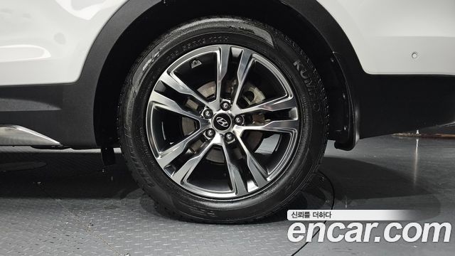 Hyundai Maxcruise Diesel 2.2 2WD Finest Edition 2016 — фото 21