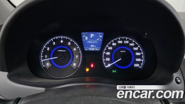 Hyundai Accent (New) 1.6 GDI Premium 2015 — фото 8