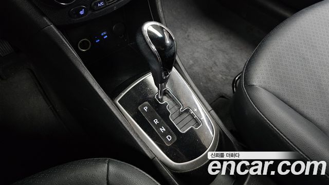 Hyundai Accent (New) 1.6 GDI Premium 2015 — фото 9