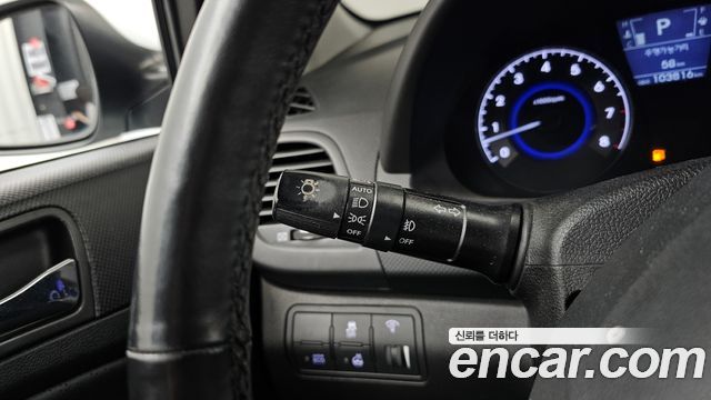 Hyundai Accent (New) 1.6 GDI Premium 2015 — фото 18