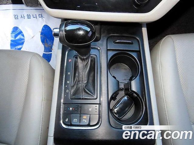 Kia Carnival 9-seater Luxury 2016 — фото 15
