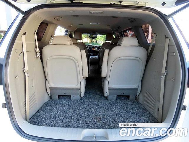 Kia Carnival 9-seater Luxury 2016 — фото 21