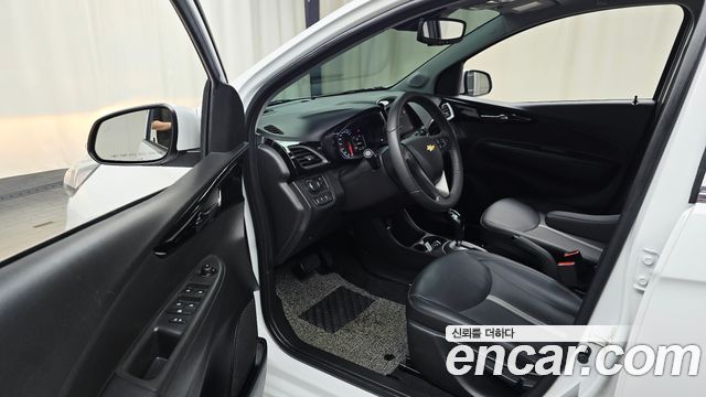 Chevrolet Spark Premier 2022 — фото 10