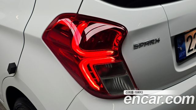 Chevrolet Spark Premier 2022 — фото 23