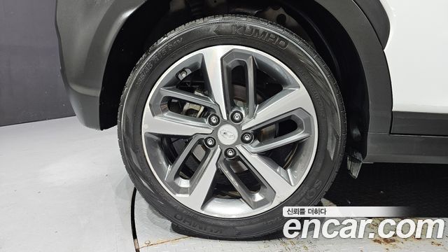 Hyundai Kona 1.6 Turbo 2WD Modern pop 2018 — фото 5