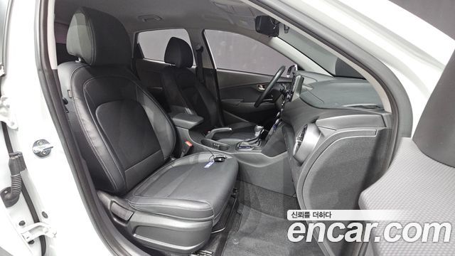Hyundai Kona 1.6 Turbo 2WD Modern pop 2018 — фото 26