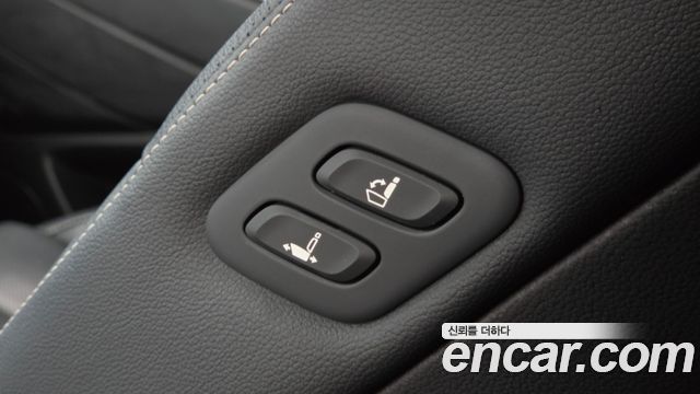 Genesis GV80 2.5T Gasoline 2WD 2021 — фото 18