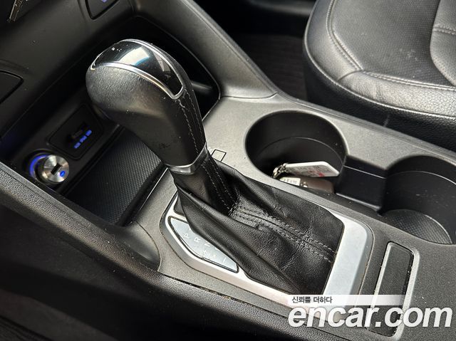 Hyundai Tucson ix Diesel(e-VGT) 2WD Smart special 2015 — фото 9