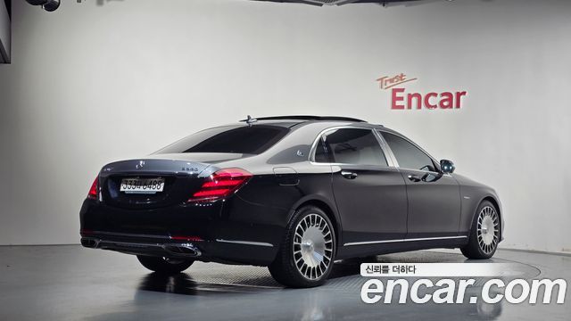 Mercedes-Benz S-Class (W222) Maybach S560 4MATIC 2020 — фото 2