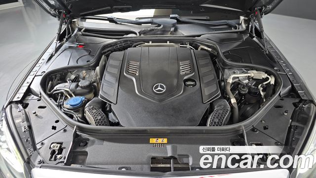 Mercedes-Benz S-Class (W222) Maybach S560 4MATIC 2020 — фото 6