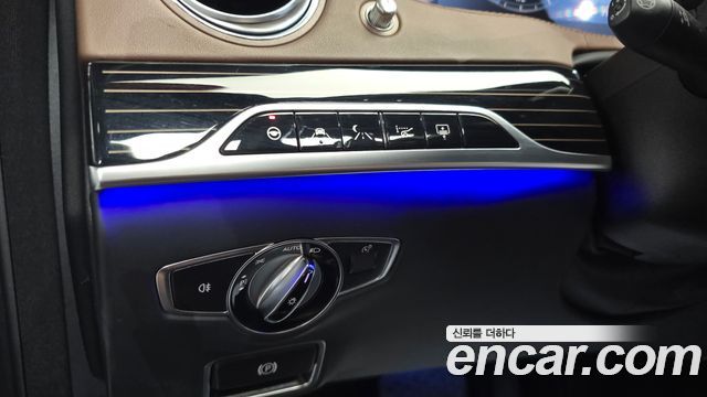 Mercedes-Benz S-Class (W222) Maybach S560 4MATIC 2020 — фото 20