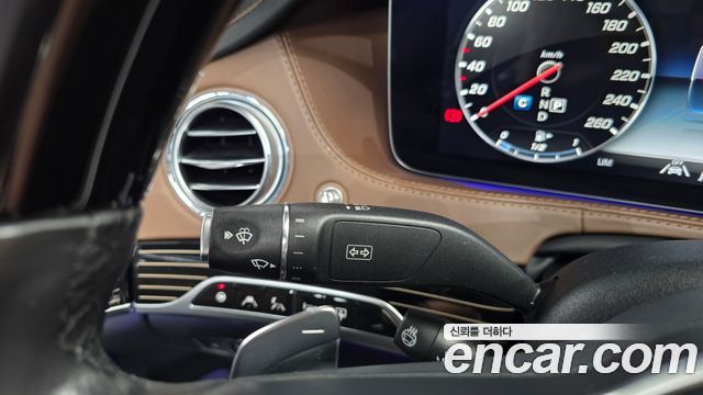 Mercedes-Benz S-Class (W222) Maybach S560 4MATIC 2020 — фото 27