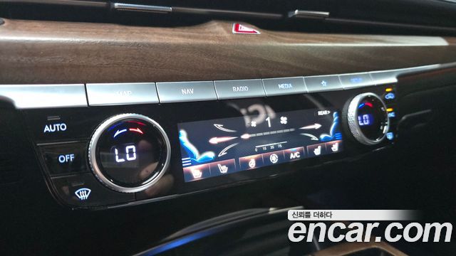Genesis G80 (RG3) Gasoline 2.5 Turbo AWD 2024 — фото 18