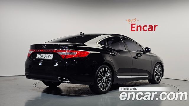 Hyundai Grandeur (HG) HG330 Celebrity 2014 — фото 2