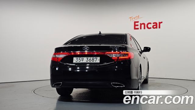 Hyundai Grandeur (HG) HG330 Celebrity 2014 — фото 4