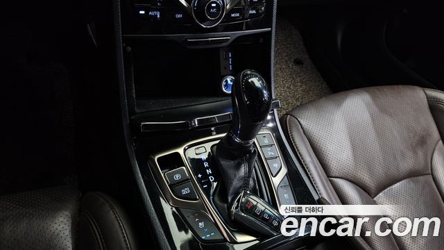 Hyundai Grandeur (HG) HG330 Celebrity 2014 — фото 9
