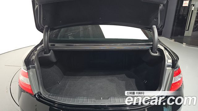 Hyundai Grandeur (HG) HG330 Celebrity 2014 — фото 20