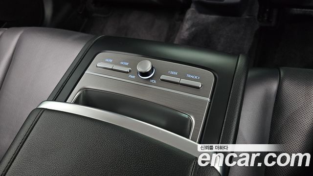 Hyundai Grandeur Hybrid (GN7) Exclusive 2023 — фото 33