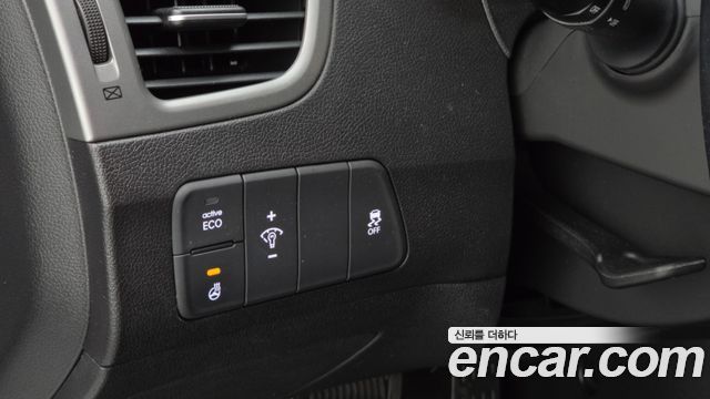 Hyundai Avante 1.6 GDi Smart Standard 2015 — фото 16
