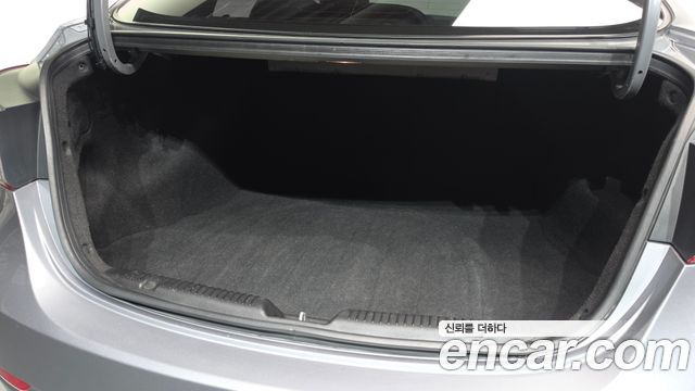Hyundai Avante 1.6 GDi Smart Standard 2015 — фото 20
