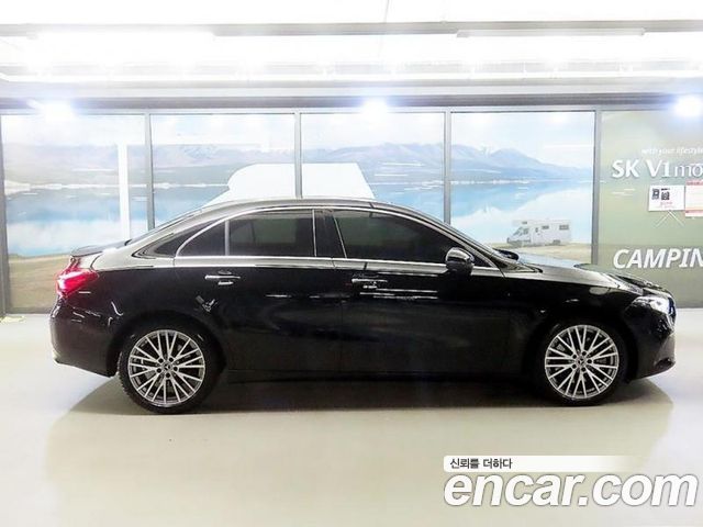 Mercedes-Benz A-Class (W177) A250 4MATIC Sedan 2021 — фото 3