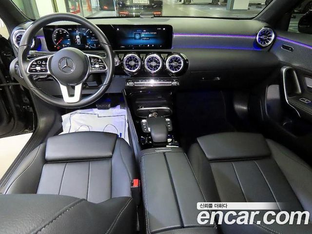 Mercedes-Benz A-Class (W177) A250 4MATIC Sedan 2021 — фото 10