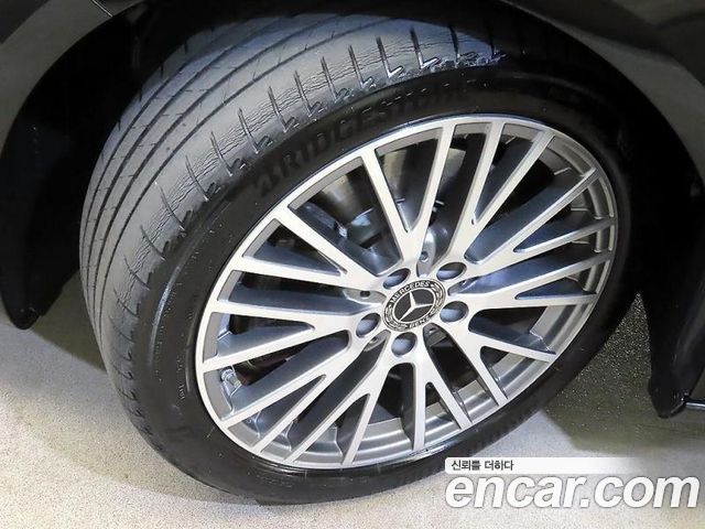 Mercedes-Benz A-Class (W177) A250 4MATIC Sedan 2021 — фото 24