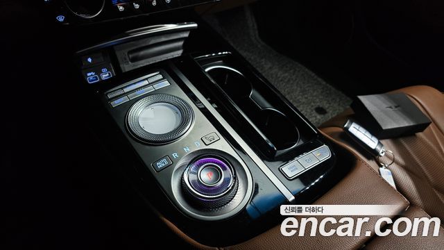 Genesis G80 (RG3) Gasoline 2.5 Turbo AWD 2021 — фото 9