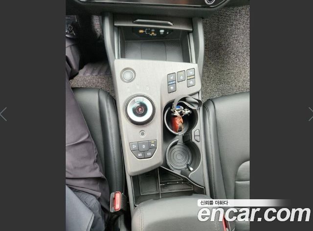 Kia Sportage (V) Gasoline 1.6 Turbo 2WD Signature 2025 — фото 17