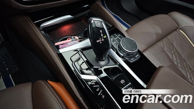 BMW 6 Series GT (G32) 630i xDrive M Sport 2023 — фото 9