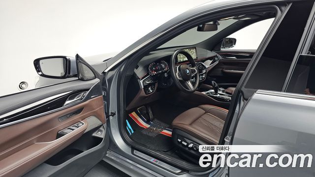 BMW 6 Series GT (G32) 630i xDrive M Sport 2023 — фото 10