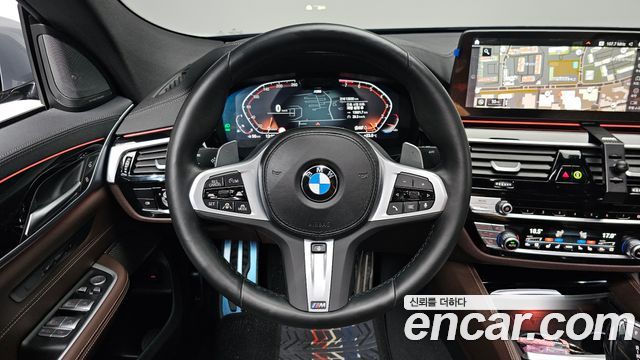 BMW 6 Series GT (G32) 630i xDrive M Sport 2023 — фото 13