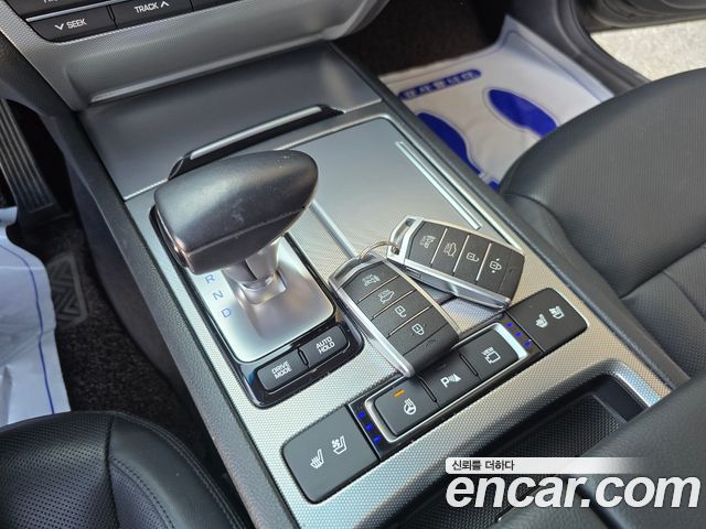 Genesis G80 3.3 GDI AWD Luxury 2018 — фото 15