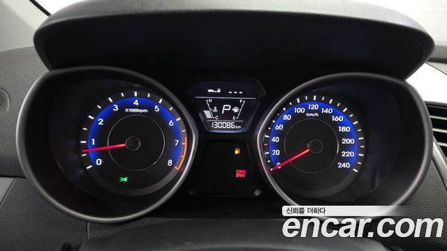 Hyundai Avante 1.6 GDi Style 2015 — фото 8