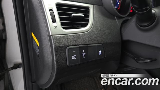 Hyundai Avante 1.6 GDi Style 2015 — фото 18