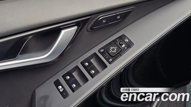 Kia Niro Prestige 2023 — фото 29