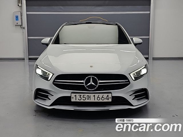 Mercedes-Benz A-Class (W177) AMG A35 4MATIC Sedan 2021 — фото 2