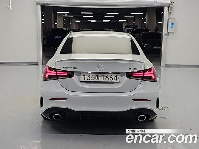 Mercedes-Benz A-Class (W177) AMG A35 4MATIC Sedan 2021 — фото 3