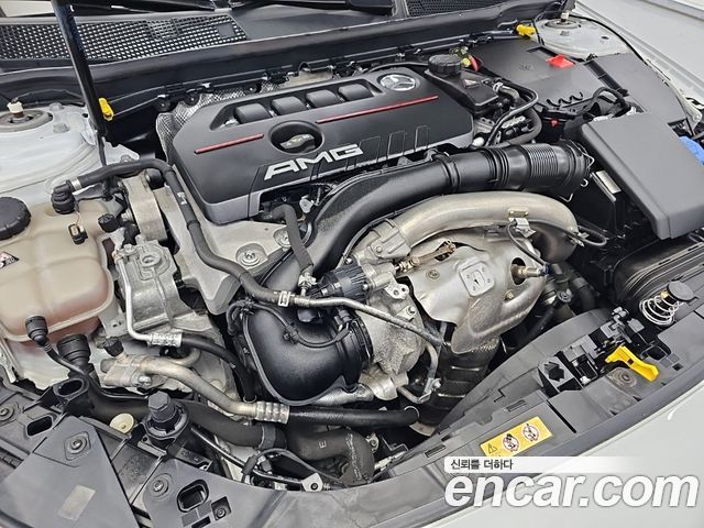 Mercedes-Benz A-Class (W177) AMG A35 4MATIC Sedan 2021 — фото 5