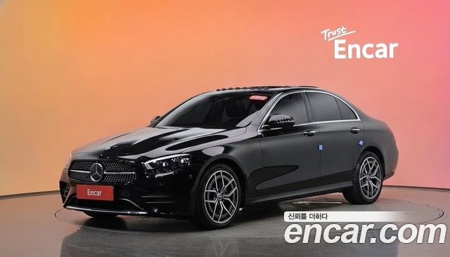 Mercedes-Benz E-Class (W213) E220d 4MATIC AMG Line 2021 — фото 1