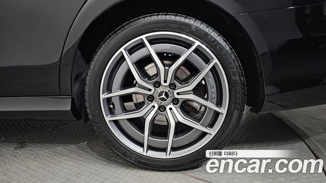 Mercedes-Benz E-Class (W213) E220d 4MATIC AMG Line 2021 — фото 21