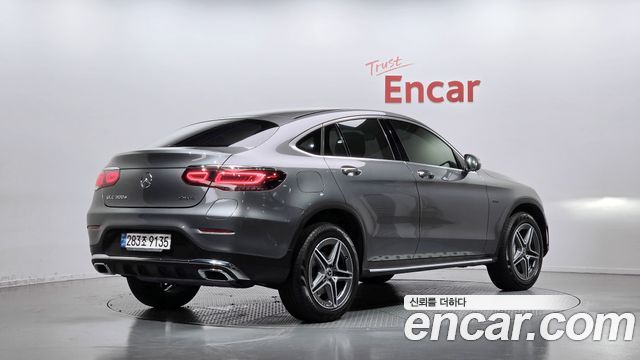 Mercedes-Benz GLC-Class (X253) GLC300e 4MATIC Coupe 2021 — фото 2