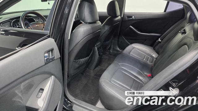 Kia K5 Hybrid Luxury 2013 — фото 16