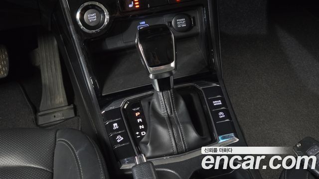 KG Mobility (SsangYong) Beautiful Korando Gasoline 1.5 2WD C5 Prime 2020 — фото 9