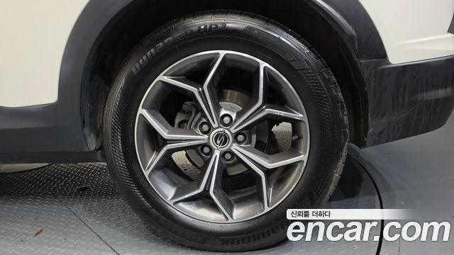 KG Mobility (SsangYong) Beautiful Korando Gasoline 1.5 2WD C5 Prime 2020 — фото 21