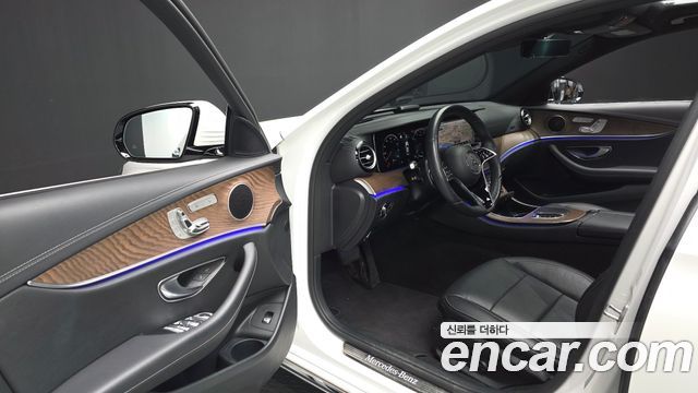 Mercedes-Benz E-Class (W213) E250 Exclusive 2023 — фото 10