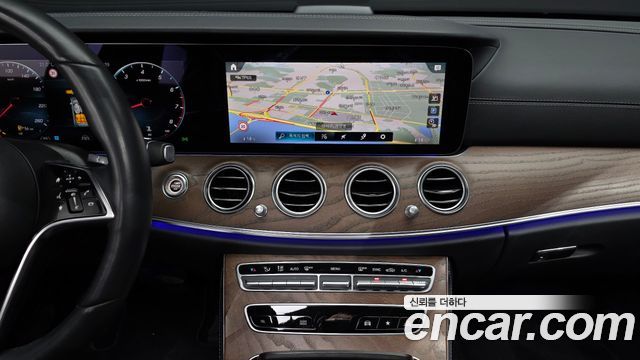 Mercedes-Benz E-Class (W213) E250 Exclusive 2023 — фото 14